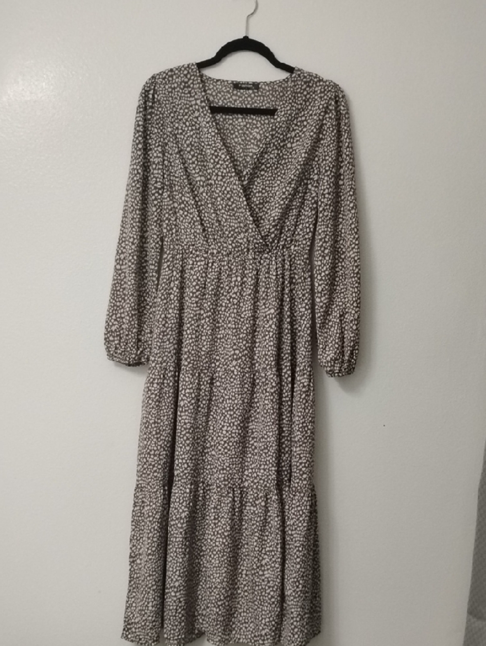 V-Neck Taupe Floral Tiered Maxi Dress